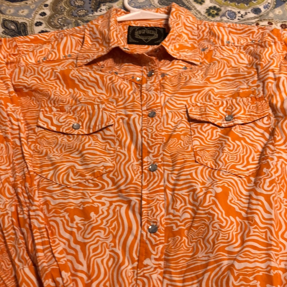 Cowgirl hardware snap down S